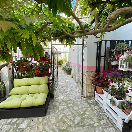 Il Giardino Dei Limoni Hotel Vieste Bagian luar foto